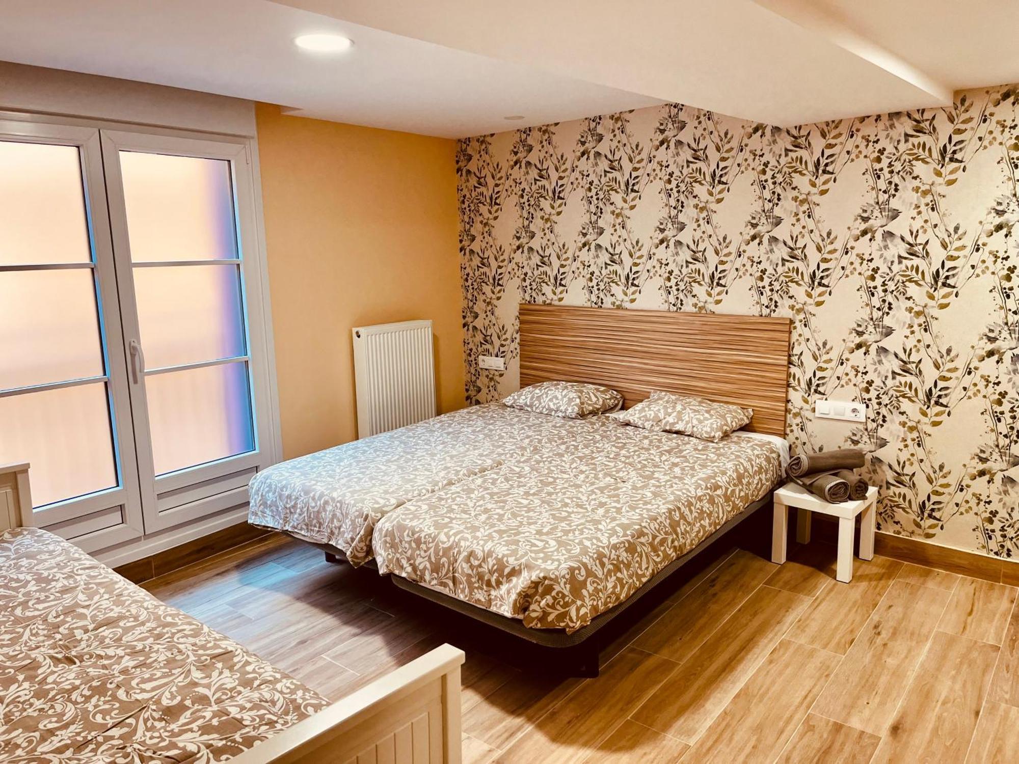 Apartamentos San Nicolas Logrono Bagian luar foto