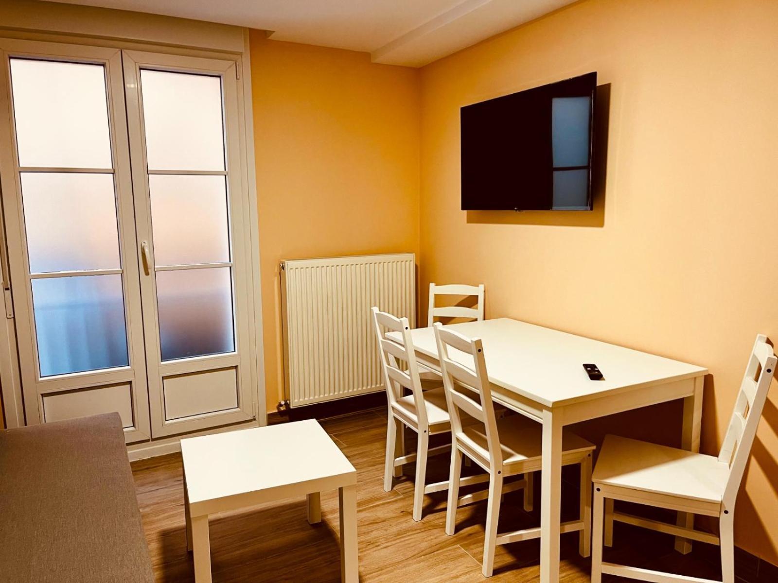 Apartamentos San Nicolas Logrono Bagian luar foto